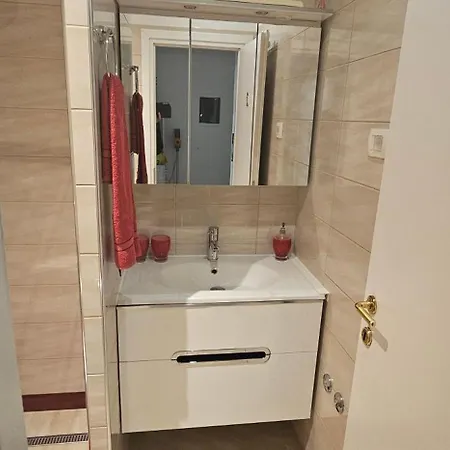 Sanja Apartamento Kaštel